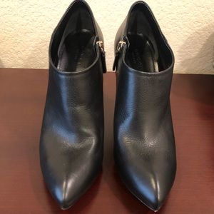 Gucci black toe booties